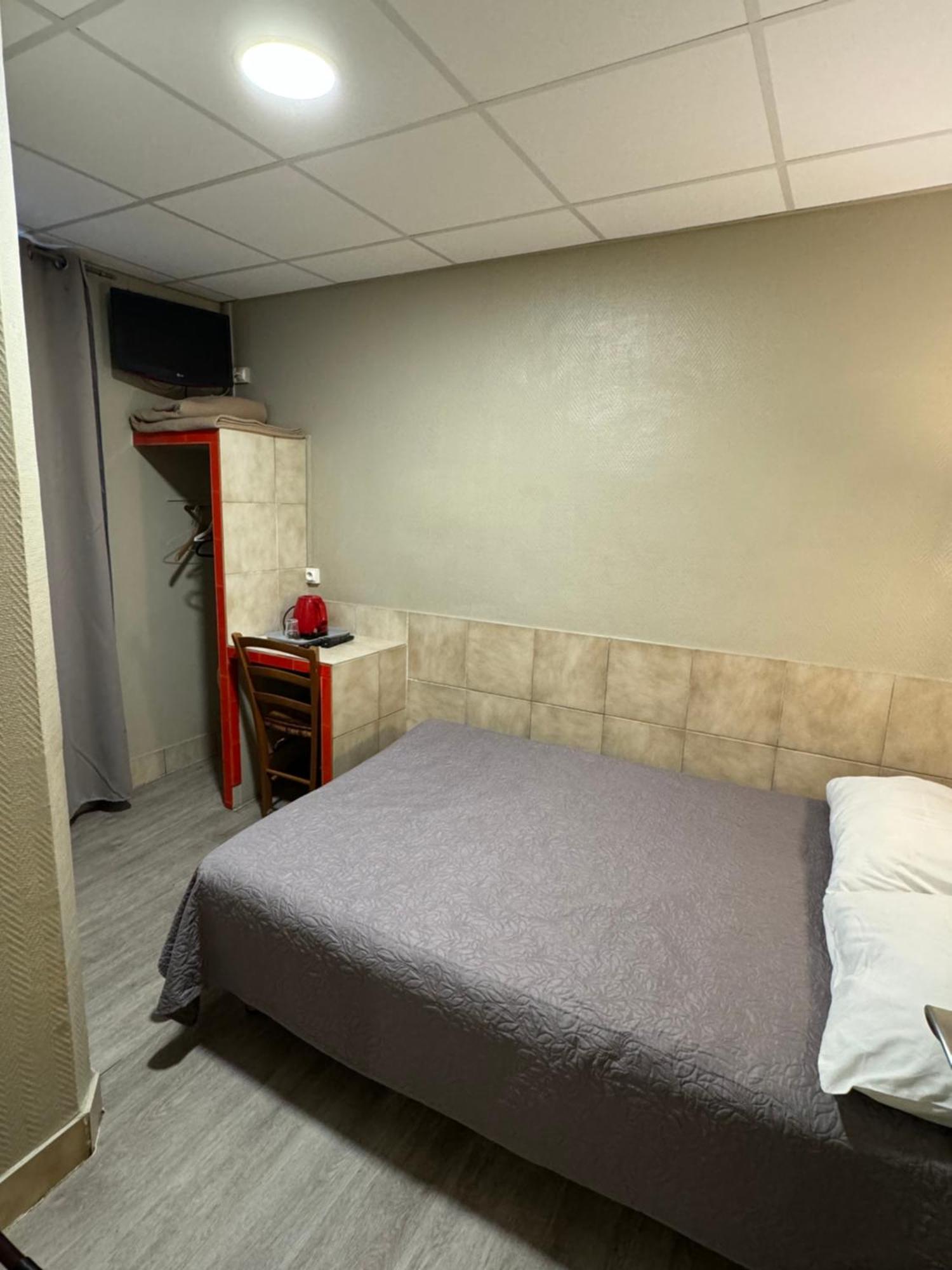 Hotel Jarry Confort Paris Exterior photo